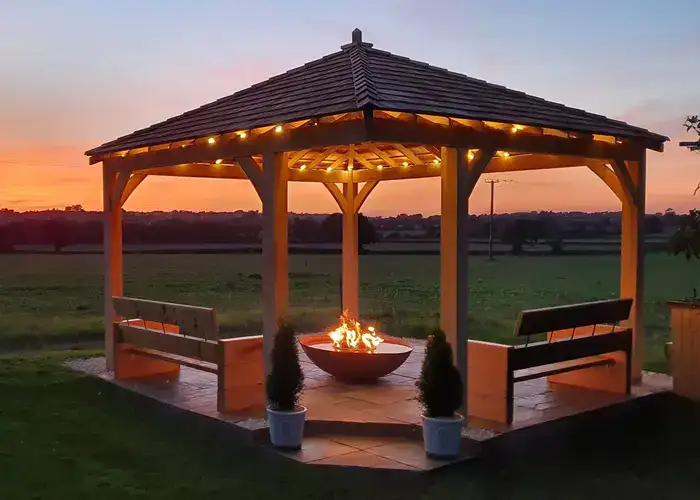 تفاوت آلاچیق با پرگولا